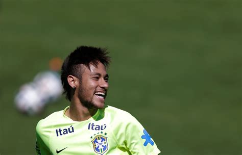 Neymar salary per match, per year, per month. PREKESE GHANAMEDIA TIMES