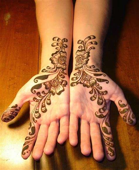Tutorial henna tangan simpel untuk pemula tutorial henna simpel tutorial henna design simple tutorial henna simple dan cantik. Tutorial Henna Lengkap: Henna Telapak Tangan