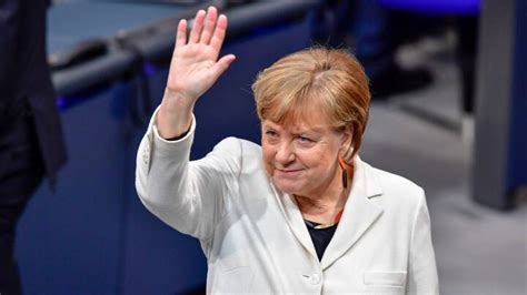 Angela Merkel Genvalgt Som Tysklands Kansler Udland Dr