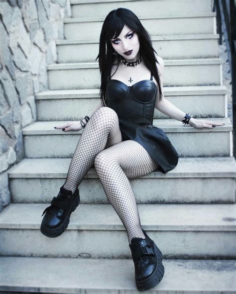 Pin On Goth Girls Are Hot