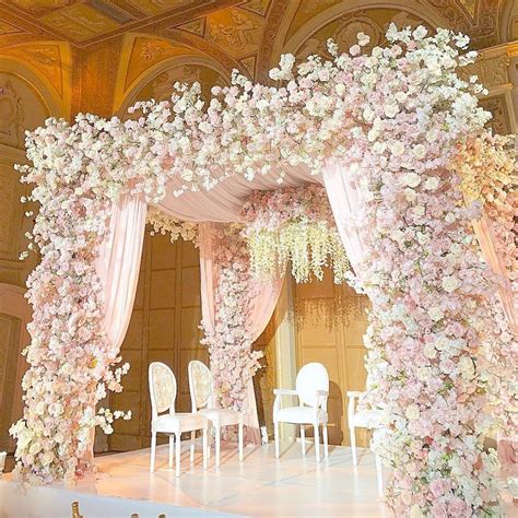 Pastel Themed Wedding Decorations That Are Way Too Pretty