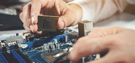 ARQUITECTURA DE PLATAFORMAS Y SERVICIOS DE TECNOLOGÍAS DE LA