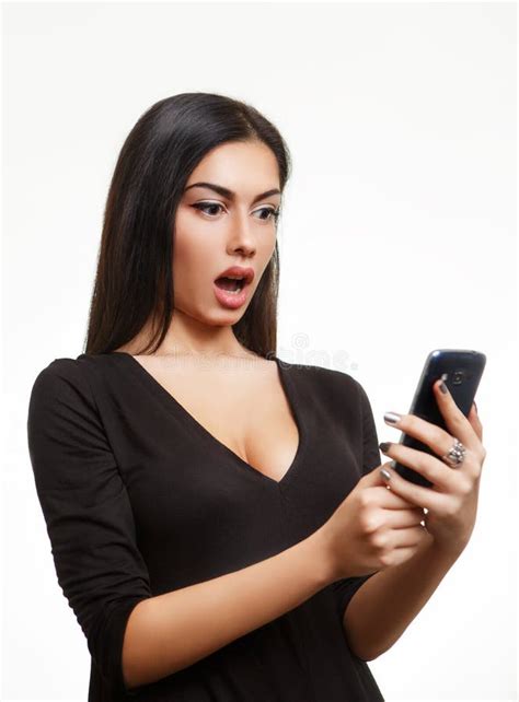 1074 Shocked Woman Look Phone Stock Photos Free And Royalty Free Stock