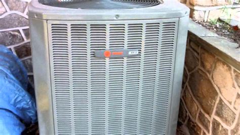 2010 Trane Xr15 4 Ton Air Conditioner Running In Late October Youtube