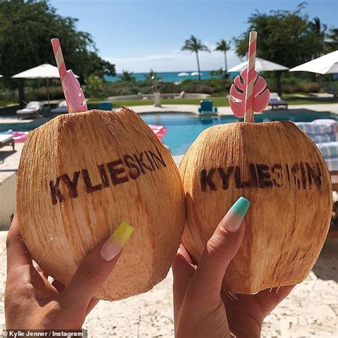 Kylie Jenner Goes Nude In Turks And Caicos For Kylie Skin Girls Trip