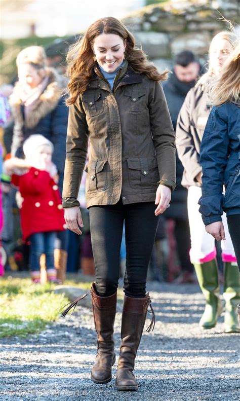 Kate Middleton Wore Skinny Jeans With 2 Boot Trends Today Who What