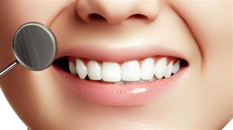8 step guide to self detection of oral cancer