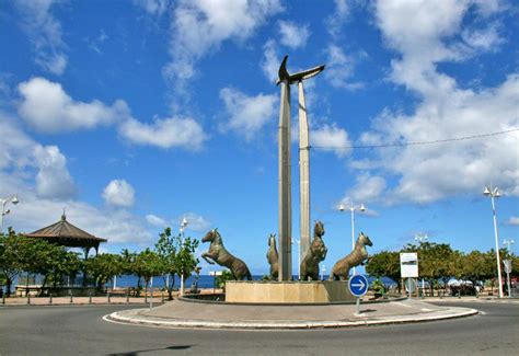 Sculpture Sé La Vi La Ki Pli Bèl Basse Terre Guadeloupe Tourisme