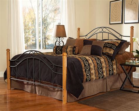 Hillsdale Wood Beds King Winsloh Bed Godby Home Furnishings Panel Beds