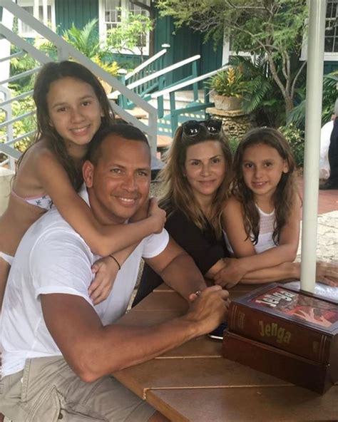 Alex Rodriguez Rend Hommage à Son Ex Femme Cynthia Scurtis Pour Son