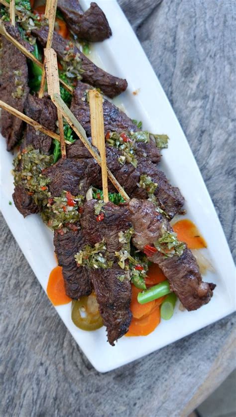 I'm not a vegan or anything, nor really a health food nut, but it's nice to know that there's a healthy market down the street from me. 5 Places Foodies Should Eat in Long Beach, California # ...