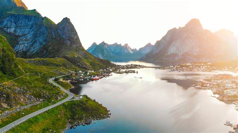 Epic Midnight Sun In Reine On Lofoten Islands Norway Youtube