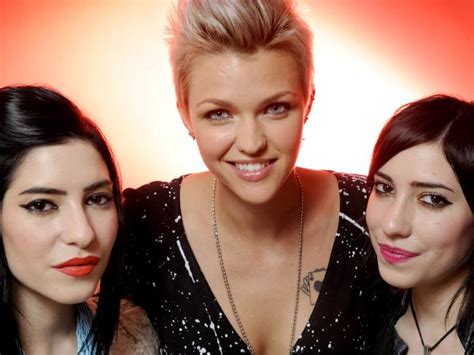 Lisa Hits Back At Jess And Ruby Rose News Mail