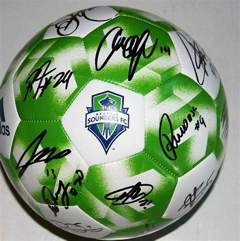 SEATTLE SOUNDERS Team Signed MLS Soccer Ball W COA RUIDIAZ MORRIS Autographed