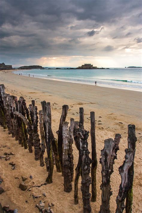 The fire was tastefully revamped. Saint-Malo, Bretagne - France | Follow me on: Twitter ...