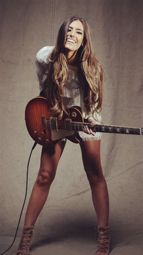 pin by james stavole on gitarre female guitarist guitar girl female musicians