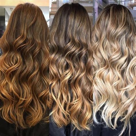 Blond highlights in the darkest tones are very trendy, but they should be worn according to the tone of our skin so that it looks as natural as possible. Best Brown Hair with Blonde Highlights Ideas (2019)