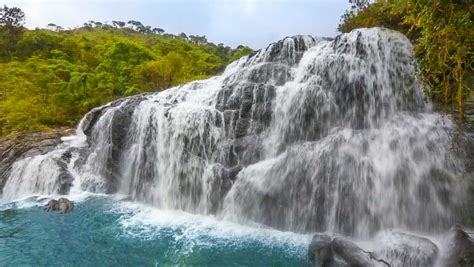 Seven Most Beautiful Waterfalls To Visit In Sri Lanka Blue Lanka