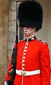 Guardia real. | London photos, London, Queens guard