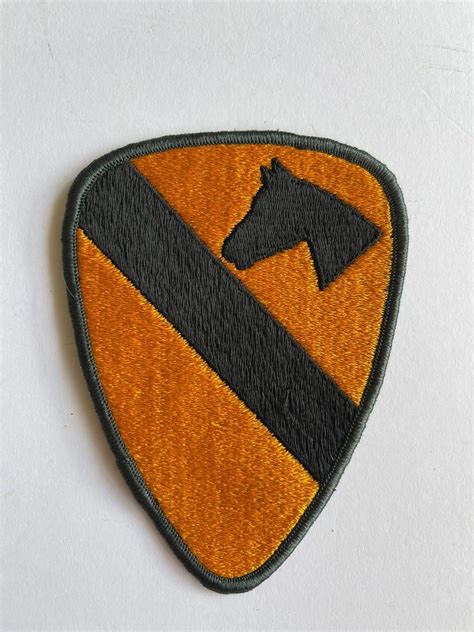 Us Army 1st Air Cavalry Division Patch Antiques Vintage Collectibles