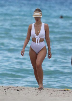 Bianca Elouise In White Bikini 2017 28 GotCeleb