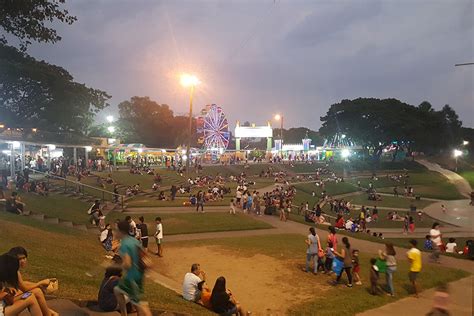 Find the reviews and ratings to know better. PICTURES: Stroll Around Marikina Riverbanks Center (River ...