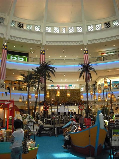 Empire damansara is a mixed development that aims to satisfy business and lifestyle needs. The Curve Shopping Mall in Mutiara Damansara | "The Curve ...