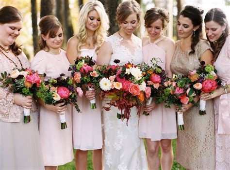 Bridesmaids With Burgundy Bouquets Elizabeth Anne Designs The