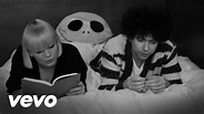 The Raveonettes - The Christmas Song - YouTube
