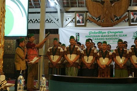 Pb Hmi Lantik Pengurus Hmi Cabang Bandung Periode 2017 2018 Lapmi
