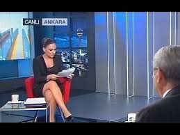 Türkiye'nin başarılı ve güzel haber spikeri şuan ''ntv'' de boy gösteren buse yıldırım ile keyifli bir röportaj gerçekleştirdik. buket aydın ın bacakları - uludağ sözlük
