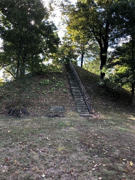 The Mound Cemetery Marietta Ohio Atlas Obscura