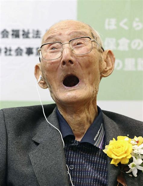 Worlds Oldest Man Says Smiling Is His Secret To 112 Years Good