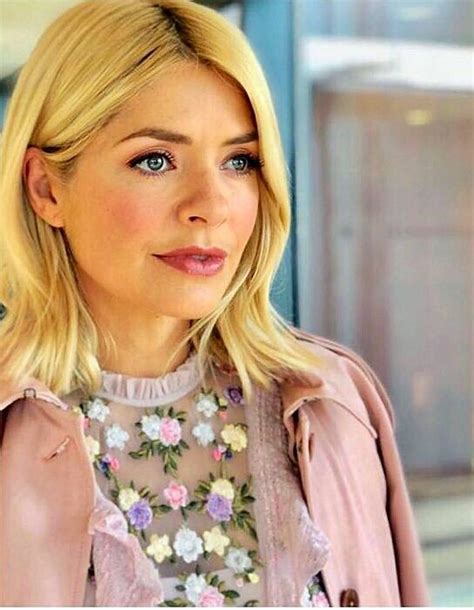 holly x cc holly willoughby style holly willoughby flawless beauty
