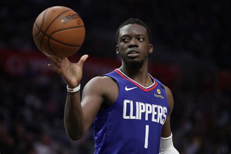 Reggie jackson is an american professional basketball player who plays in the national basketball association (nba). Fichajes NBA: Reggie Jackson jugará una temporada más con ...