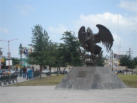 Reynosa Tamaulipas Parque Ubicado En La Entrada Al Puente Flickr