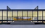 Mies van der Rohe restaurado: S.R. Crown Hall | Sobre Arquitectura y ...