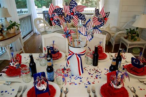 Here's a great way to get into the patriotic holiday spirit. A Patriotic Celebration Table Setting