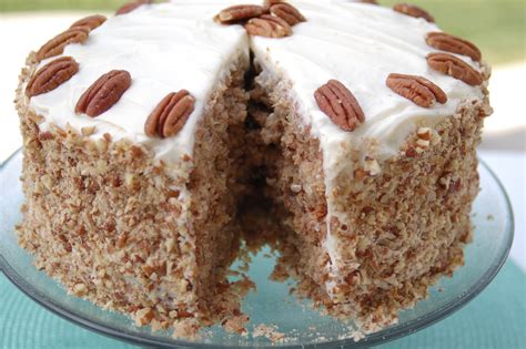 Delightful Dessert Hummingbird Cake