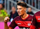Robin Koch vom 1. FC Kaiserslautern ist ein Kandidat für den SC ...