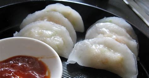 Bring a large saucepan of water to boil. Hollow Legs: Har Gau - Prawn Dumplings | Prawn dumplings ...