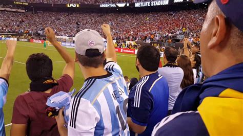 Lionel messi finally broke his international trophy drought, leading argentina to their first major international title in 28 long years. Vidal Messi miss penalty Copa America Final 2016 - YouTube