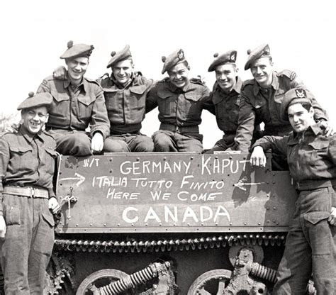 Canadian Soldiers Wwii 1945 Roldschoolcool