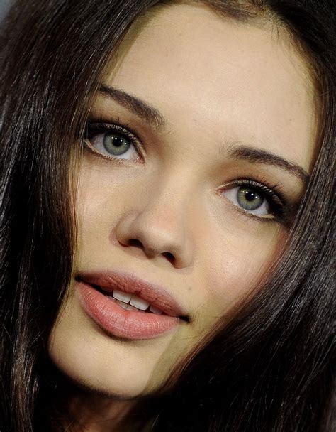 Buttons And Bows India Eisley Beautiful Eyes Gorgeous Eyes