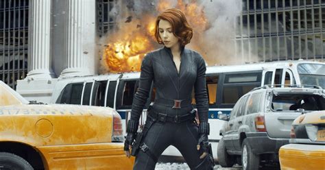 Scarlett Johanssons Stuntwomans Ab Exercises Popsugar Fitness