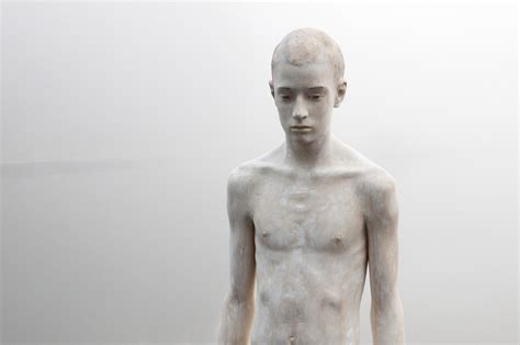 Human Sculptures by Bruno Walpoth 谷德设计网