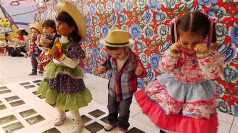 Dança Junina Para Educação Infantil