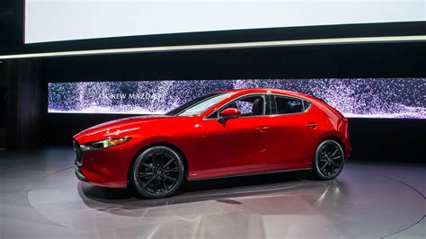 The 2019 mazda mazda3 is ranked #5 in 2019 compact cars by u.s. 2019 Mazda 3 brings premium look, tech to compact segment