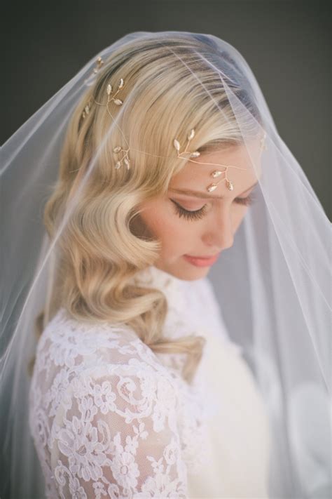 10 Romantic Cathedral Length Veils Intimate Weddings Small Wedding