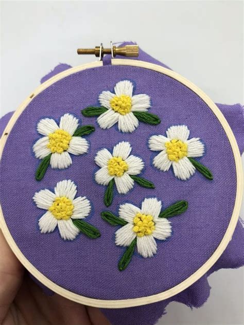 How To Embroider A Daisy Free Embroidery Pattern Crewel Ghoul